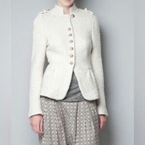 Zara gorgeous boucle cream military style jacket size Medium